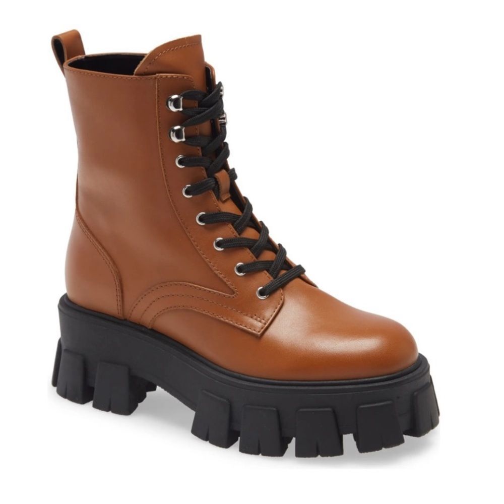 MARC FISHER HAPPY COMBAT BOOT THE Mlhappy Lace Up NWT COMES IN SIZE 6 1/2